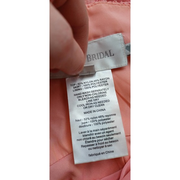 David's Bridal Tie Neck Halter Floral Lace Mini Bridesmaid Dress Parfait Pink 8 - Picture 14 of 14